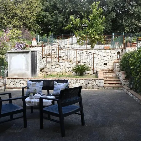 Mare Monti Casa de Férias *